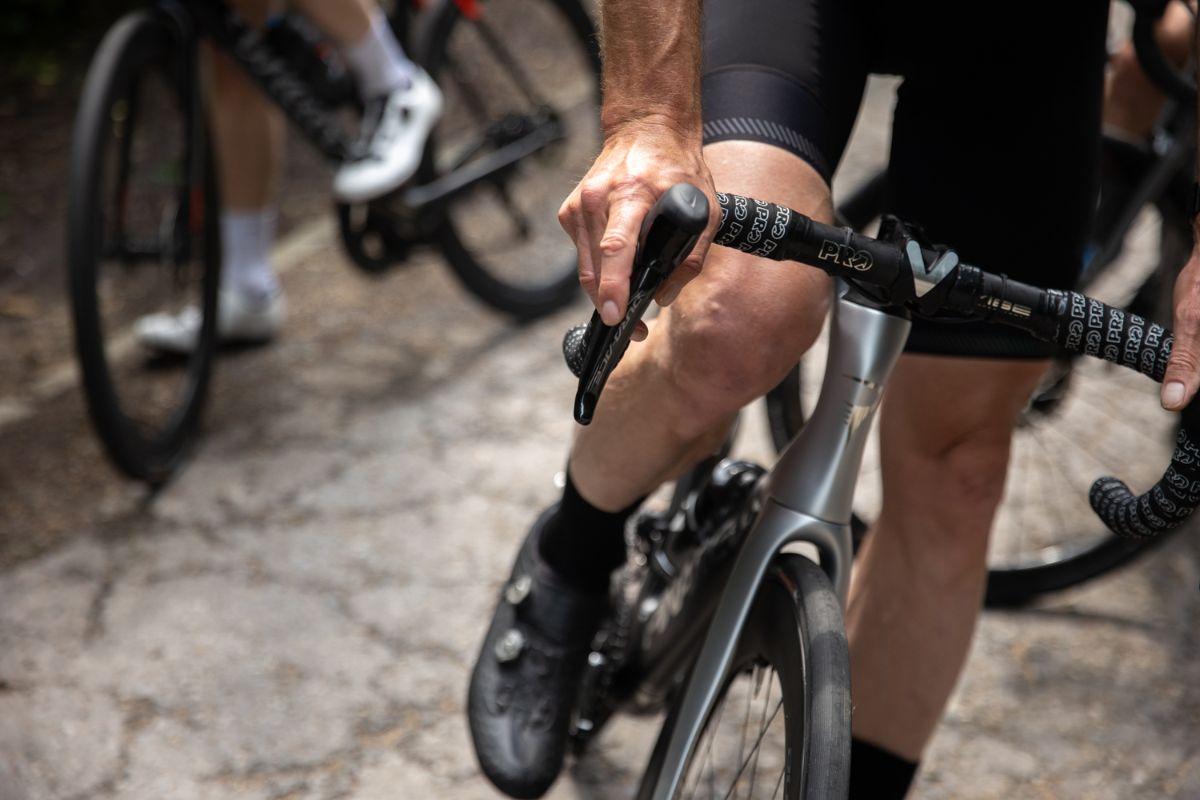 De nieuwe Shimano Dura Ace ST-R9270 Di2 shifters