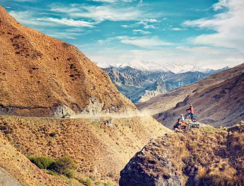 Als je je fietsen onbezorgd mee kunt nemen kun je ook eens wat verder van huis starten met een mooie rit.