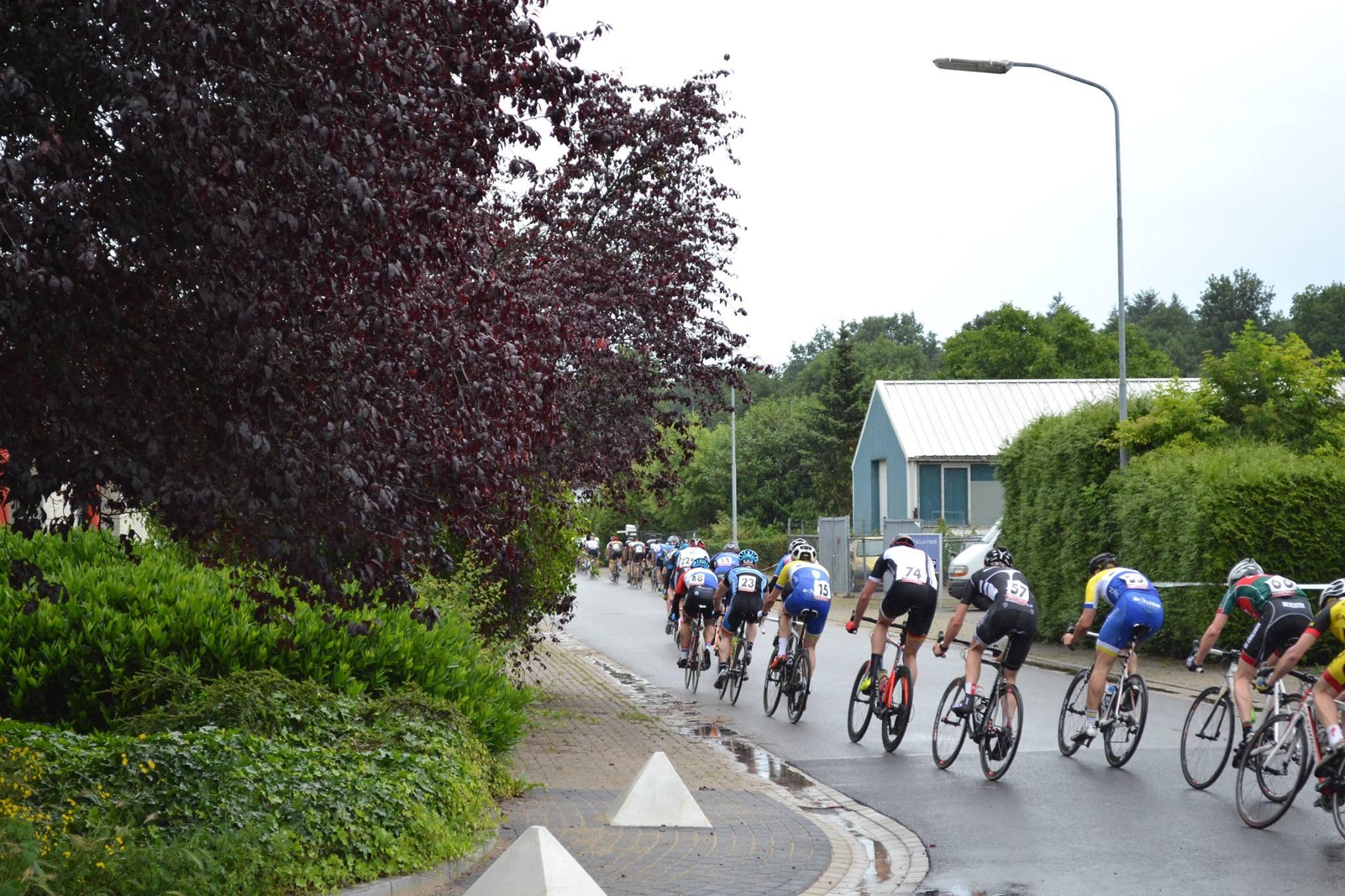 ronde van vorden mantel equipe