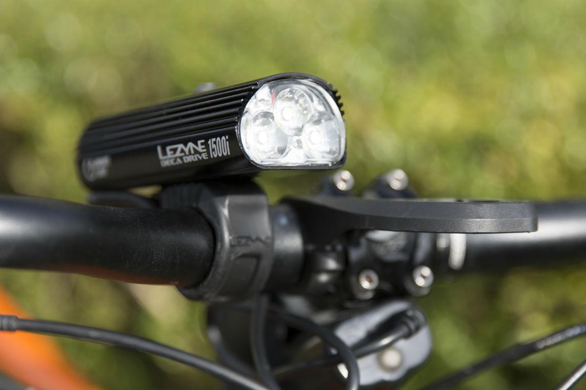 The Lezyne 1500i is a fairly sizeable unit, especially with the addition of the Infinity Power Pack.