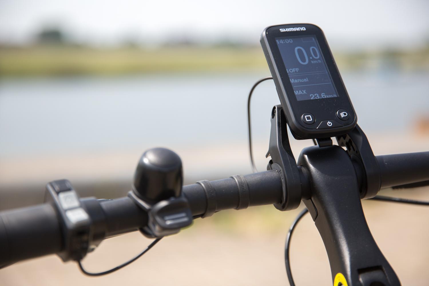 Een overzichtelijk Shimano display met handig te bedienen knoppen.