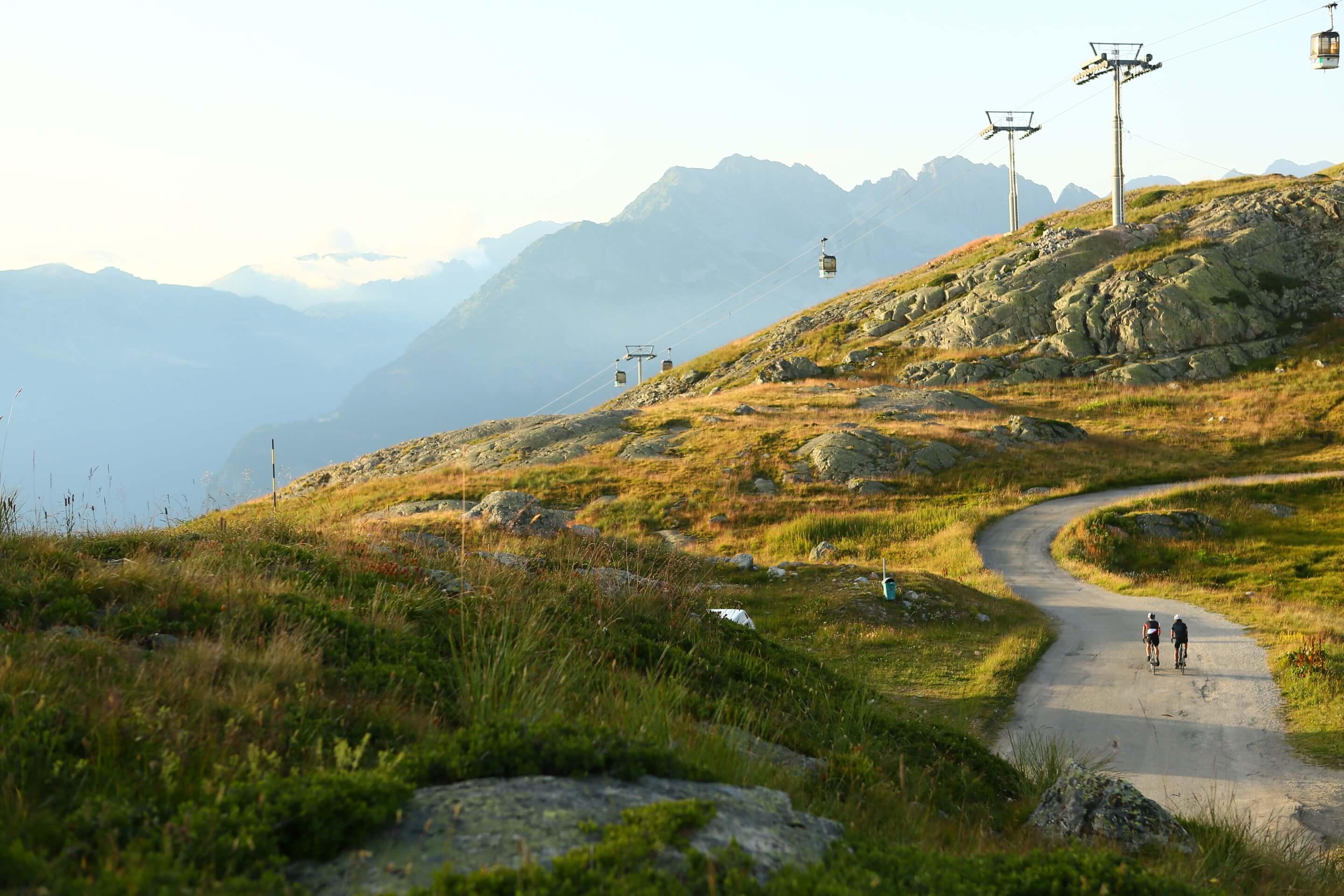 In het hooggebergte zijn er minder pollen. Goed excuus voor een fietsvakantie!