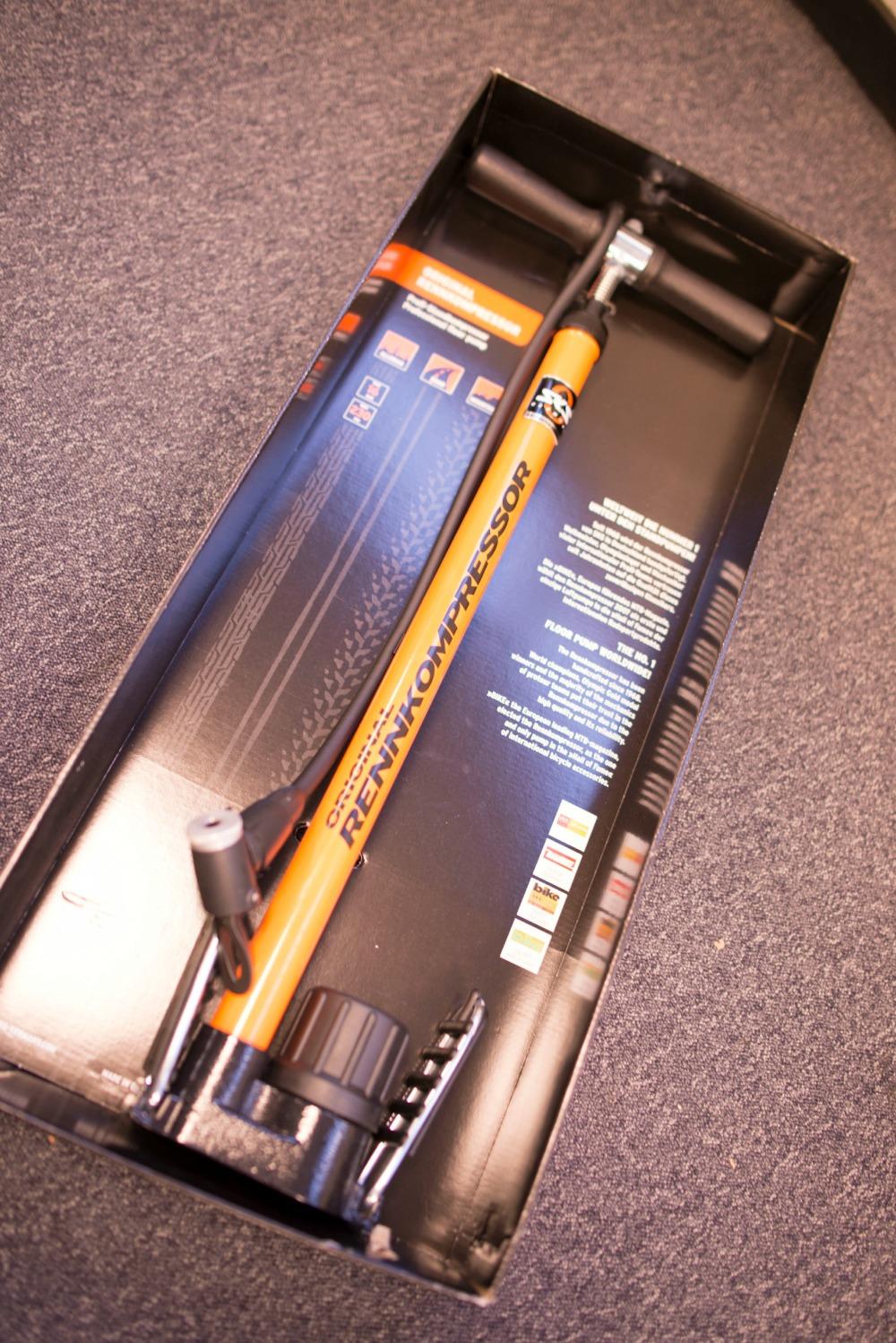 SKS Rennkompressor - in de doos